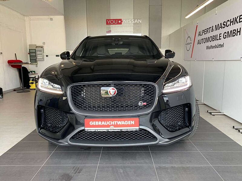 Jaguar F-Pace SVR AWD /LM22'/Panorama/Navi/Leder/360°