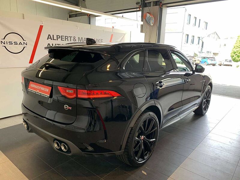 Jaguar F-Pace SVR AWD /LM22'/Panorama/Navi/Leder/360°