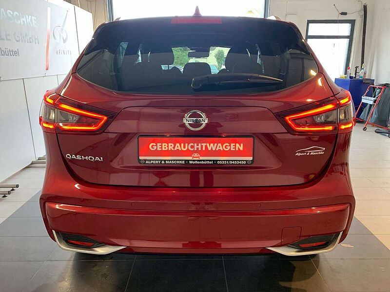 Nissan Qashqai N-Connecta 160PS DCT /Navi/CarPlay/Panorama/SHZ