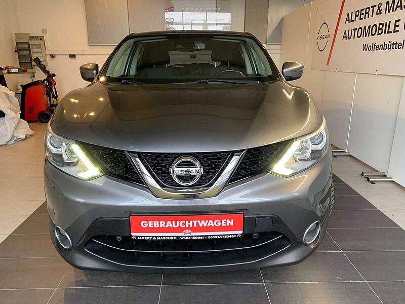 Nissan Qashqai 1,6 Acenta NAVI/SHZ/AHK/KAMERA/TEMPOMAT